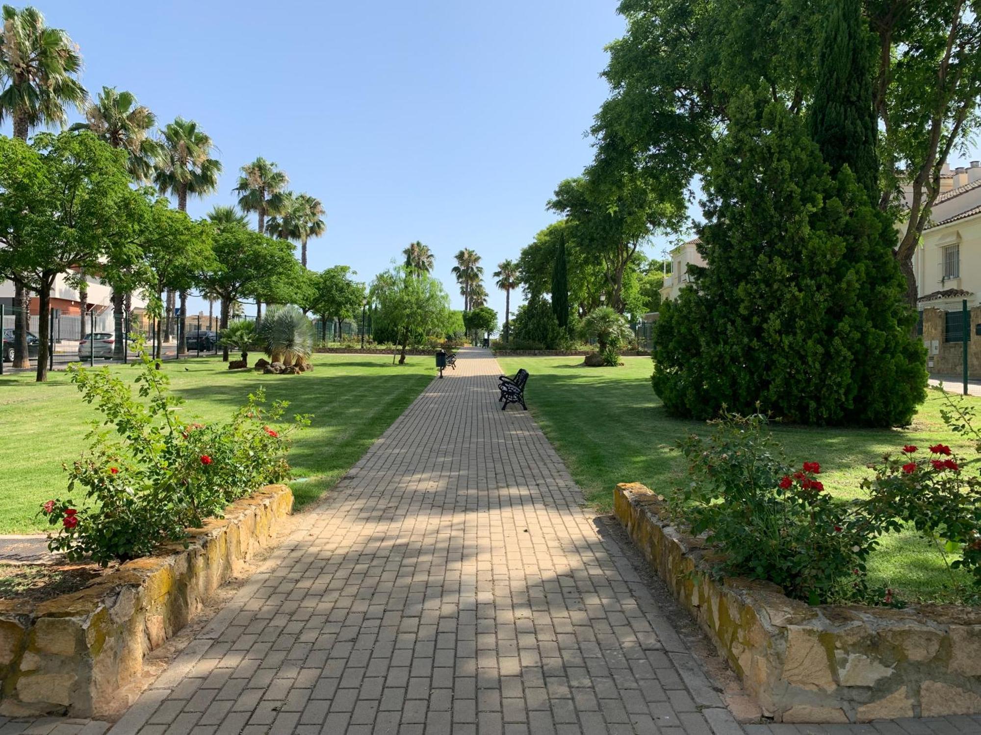 Bonita Casa En Entorno Idilico Βίλα Tomares Εξωτερικό φωτογραφία